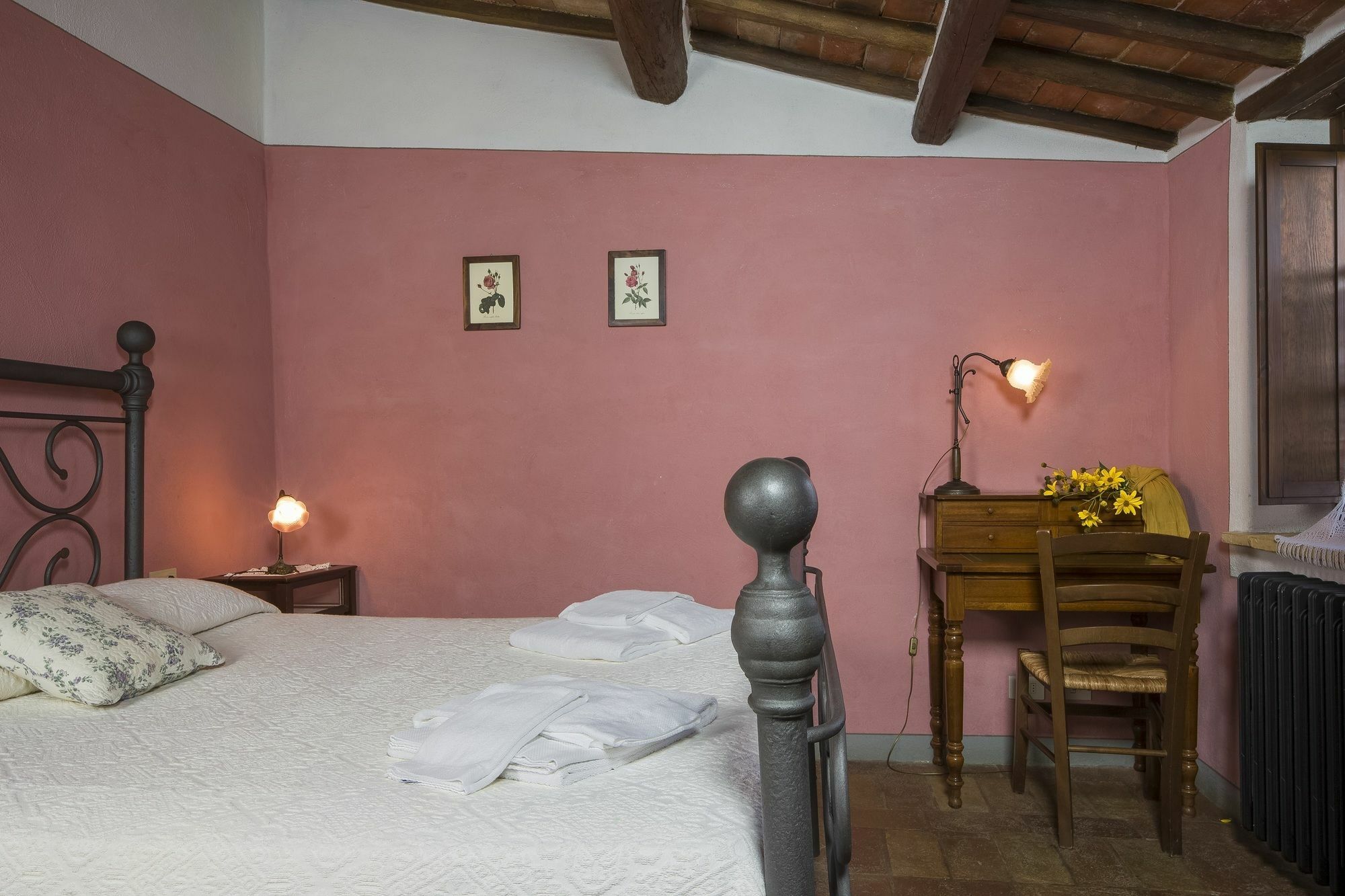 Podere La Casetta - Casa Di Campagna Монтайоне Экстерьер фото